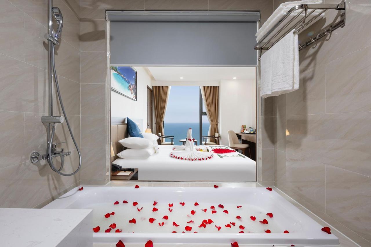 Miracle Luxury Nha Trang Hotel Kültér fotó