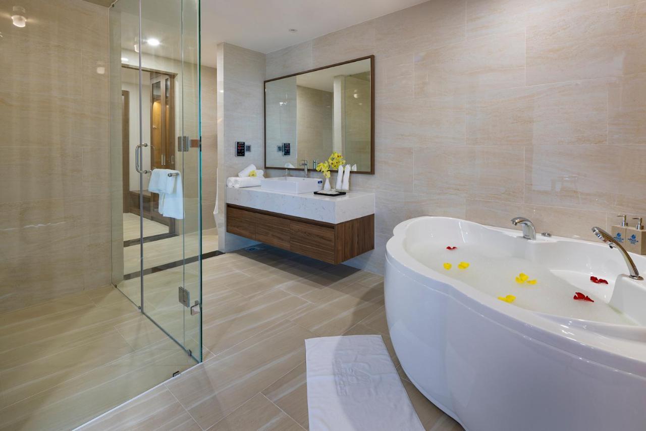 Miracle Luxury Nha Trang Hotel Kültér fotó