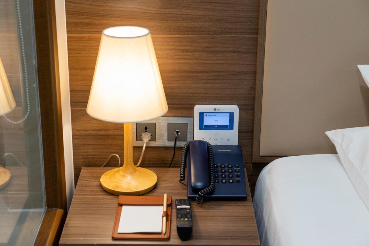 Miracle Luxury Nha Trang Hotel Kültér fotó