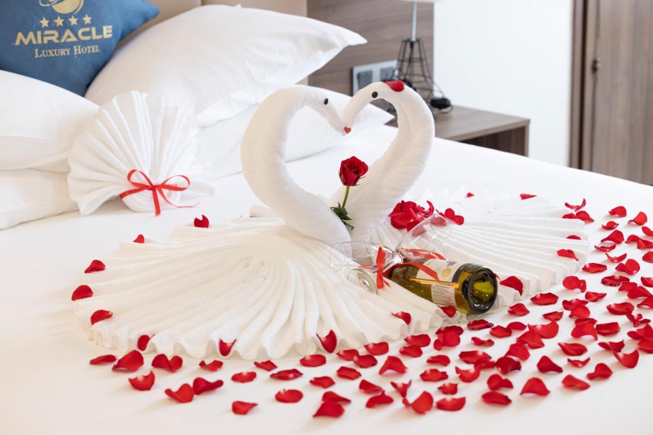 Miracle Luxury Nha Trang Hotel Kültér fotó