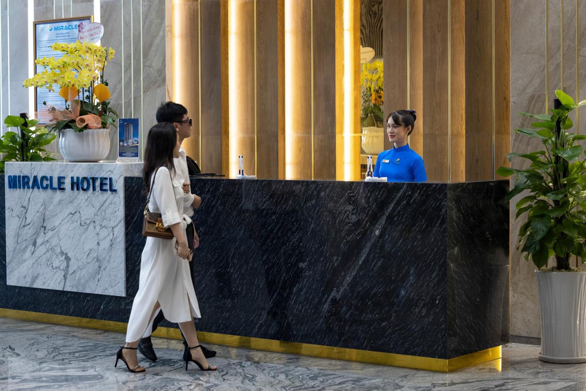 Miracle Luxury Nha Trang Hotel Kültér fotó